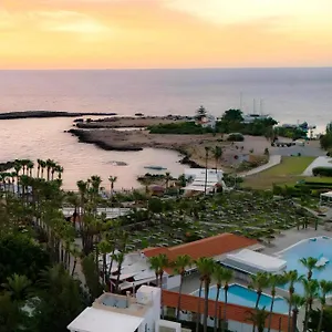 cavo-maris-beach.protaras-cy-hotels.com/